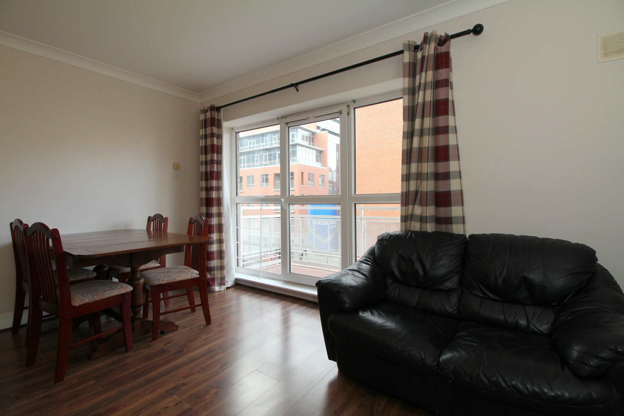 The Windmill Apartment Dublin Ngoại thất bức ảnh