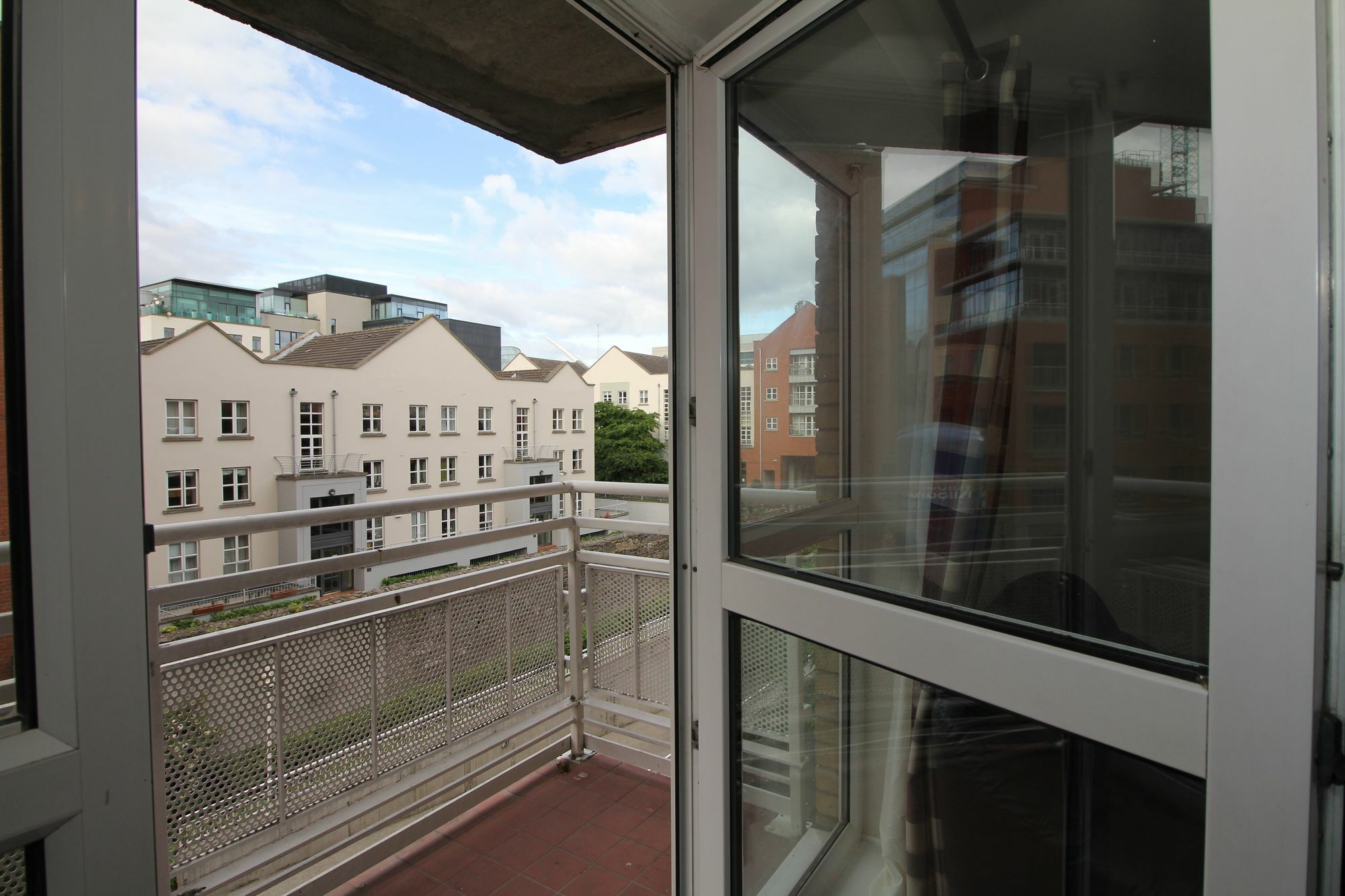 The Windmill Apartment Dublin Ngoại thất bức ảnh