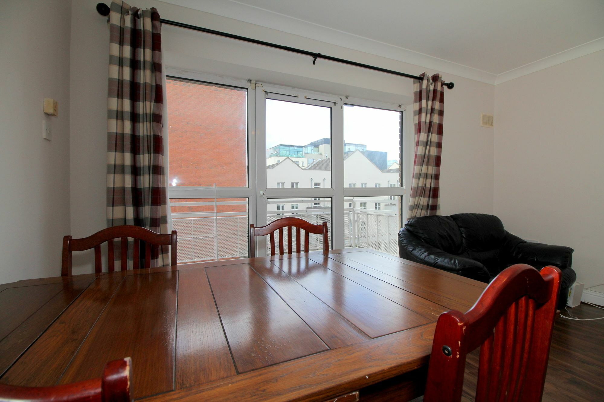 The Windmill Apartment Dublin Ngoại thất bức ảnh